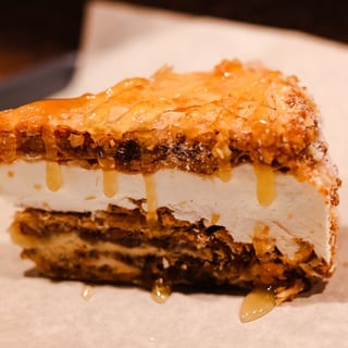 Baklava CheeseCake